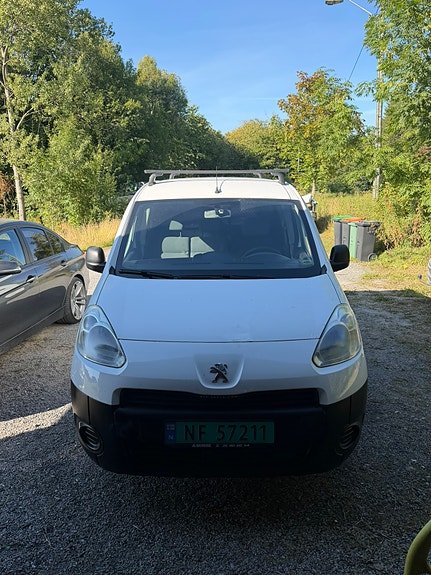 Peugeot Partner 8 of 17