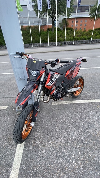 KTM 125 EXC 2 of 9
