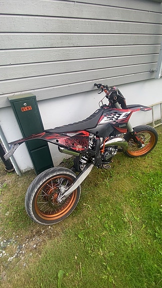 KTM 125 EXC 8 of 9