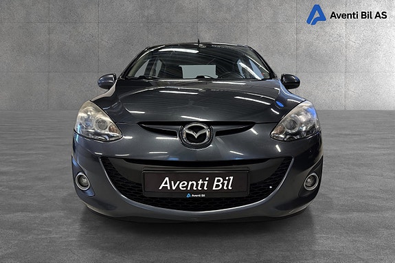 Mazda 2 8 of 18