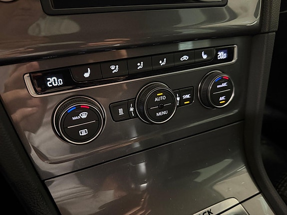 Volkswagen Golf Alltrack 25 of 30