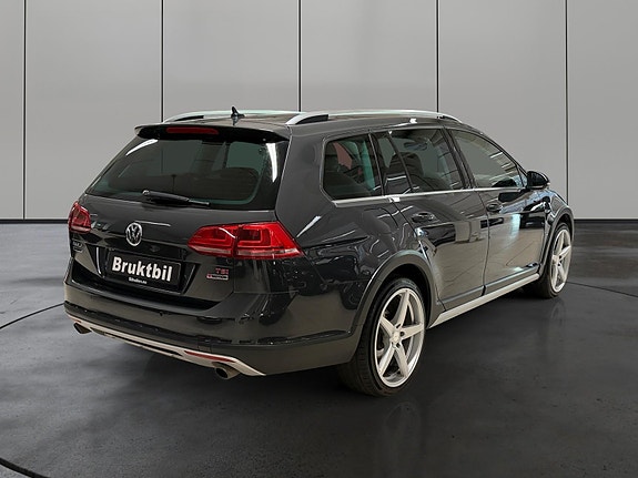 Volkswagen Golf Alltrack 5 of 30