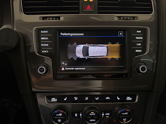 Volkswagen Golf Alltrack 17 of 30