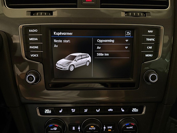 Volkswagen Golf Alltrack 23 of 30