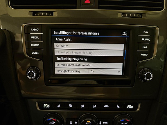 Volkswagen Golf Alltrack 20 of 30