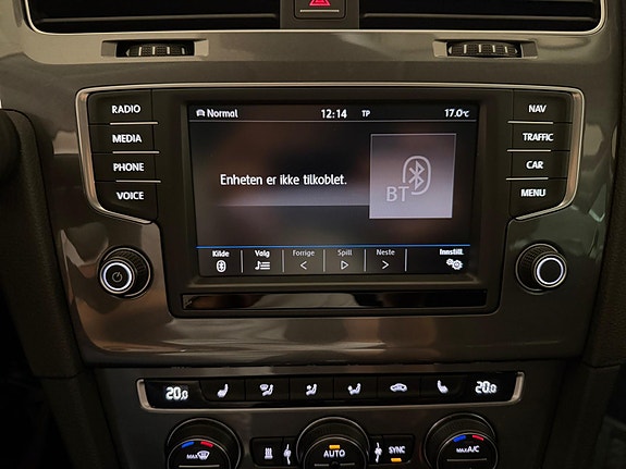 Volkswagen Golf Alltrack 22 of 30