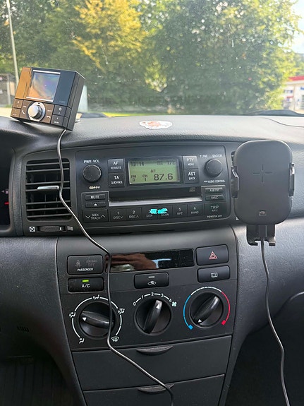 Toyota Corolla 4 of 13