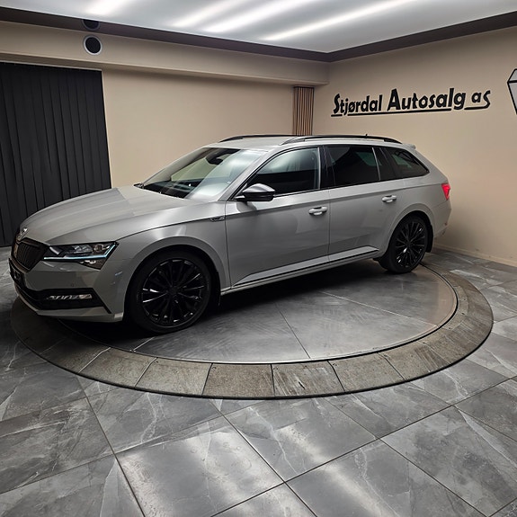 Skoda Superb 2 of 30