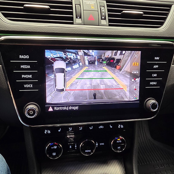 Skoda Superb 30 of 30
