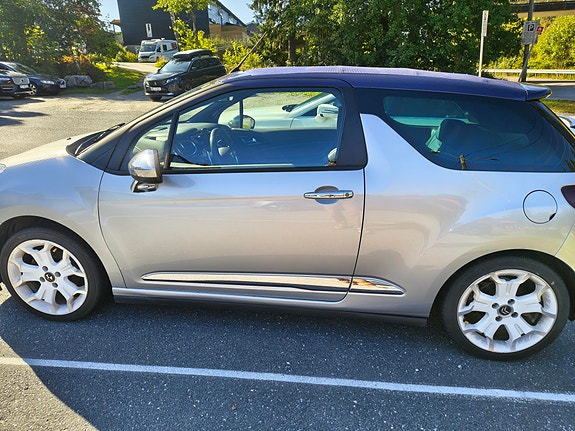Citroen DS3 4 of 16