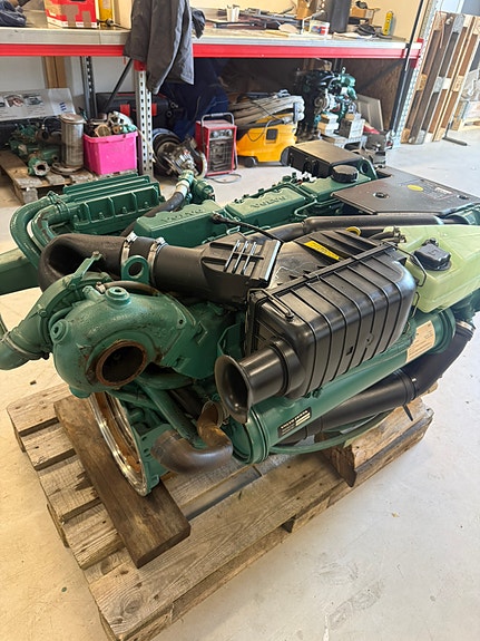 Volvo Penta Kad 43P-A 4 of 6