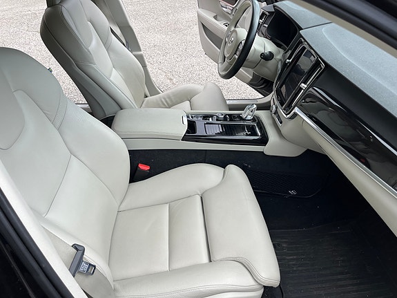 Volvo V90 29 of 30