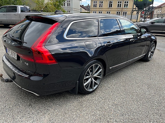 Volvo V90 17 of 30