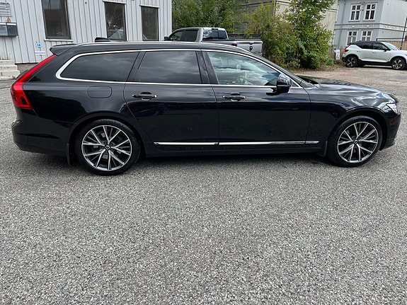 Volvo V90 19 of 30