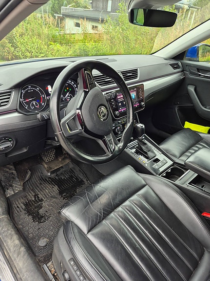 Skoda Superb 10 of 11