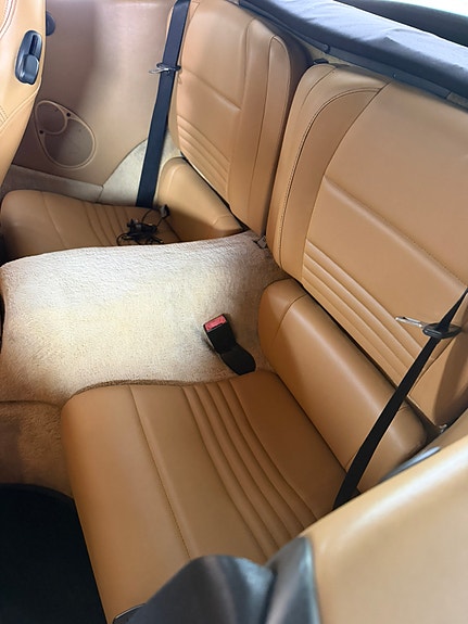 Porsche 911 Carrera 9 of 16