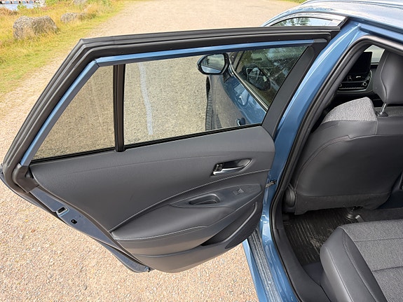 Toyota Corolla 16 of 29