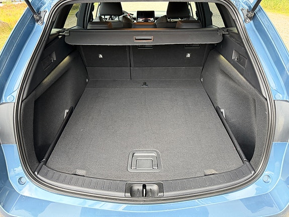 Toyota Corolla 18 of 29