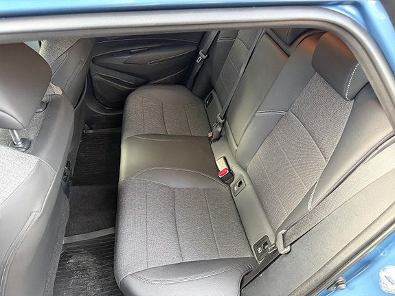 Toyota Corolla 28 of 29