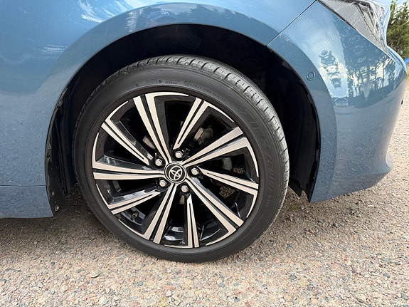 Toyota Corolla 29 of 29