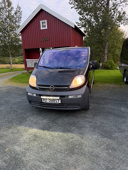Opel Vivaro 7 of 17