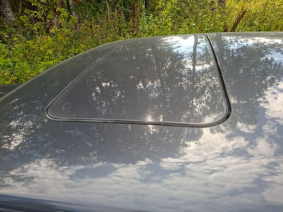 Jaguar XJ8 9 of 12