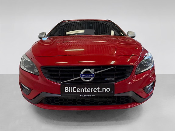 Volvo V60 2 of 30