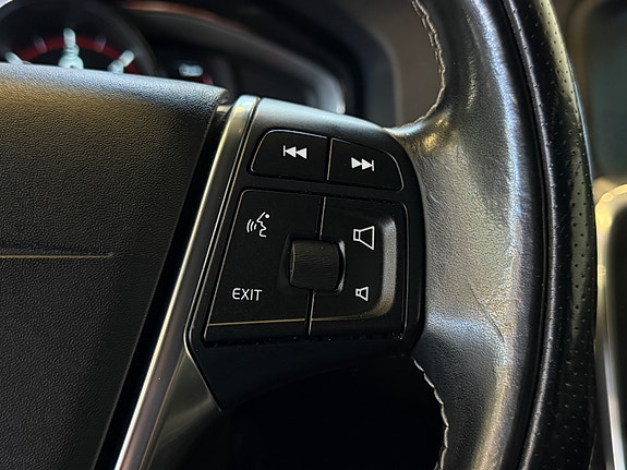Volvo V60 27 of 30