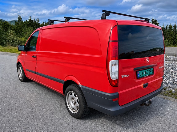 Mercedes-Benz Vito 113 2 of 10