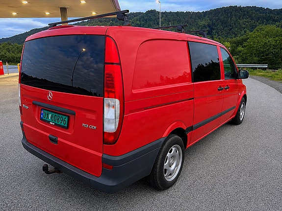 Mercedes-Benz Vito 113 3 of 10