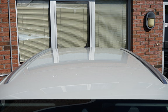 Volkswagen Passat 14 of 30