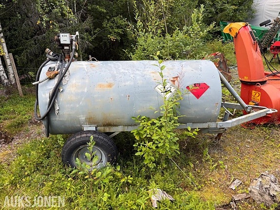 Dieseltank montert på Tilhenger 3000L 5 of 14