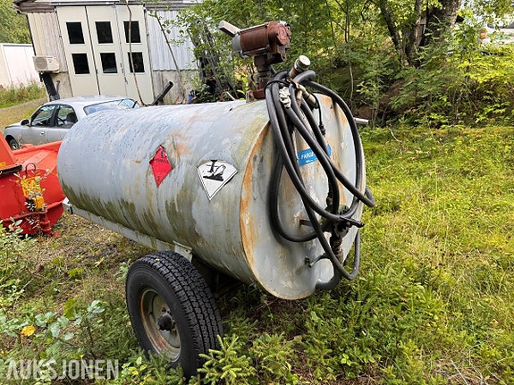 Dieseltank montert på Tilhenger 3000L 8 of 14