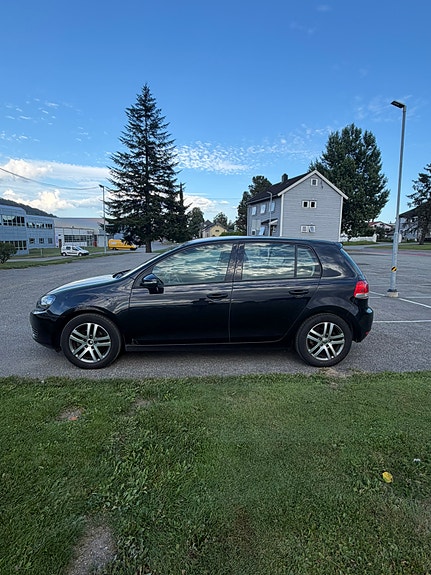 Volkswagen Golf VI 4 of 19