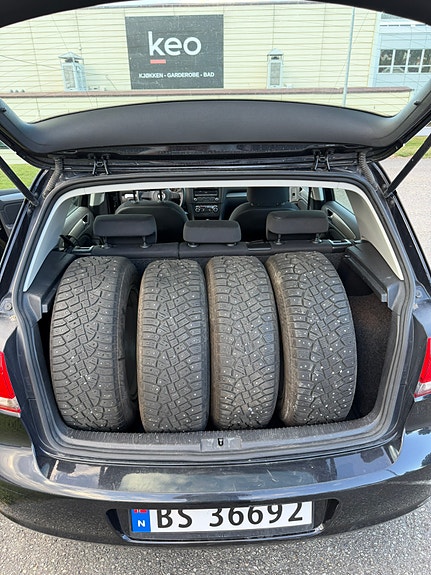 Volkswagen Golf VI 18 of 19