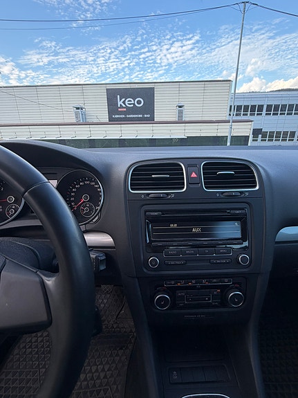 Volkswagen Golf VI 12 of 19