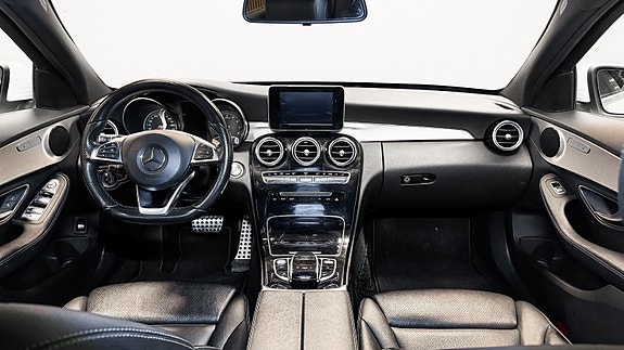Mercedes-Benz 26 of 30