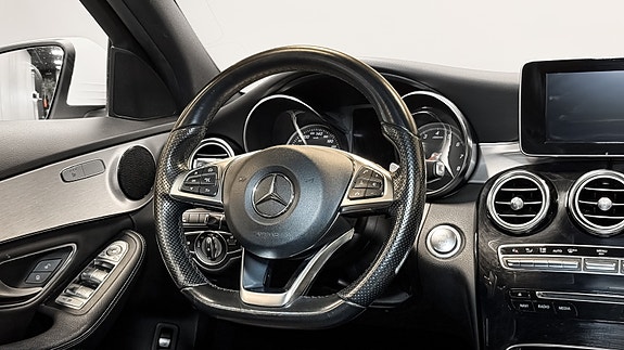 Mercedes-Benz 29 of 30