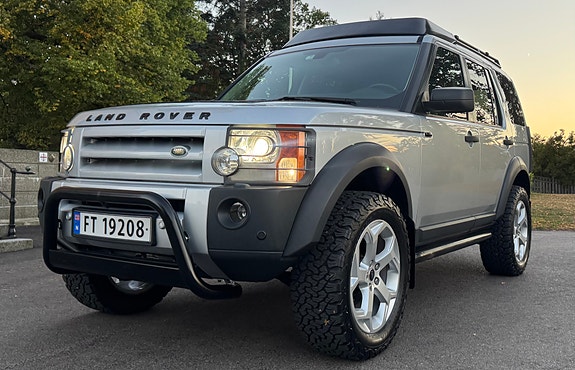 Land Rover Discovery 3 12 of 30