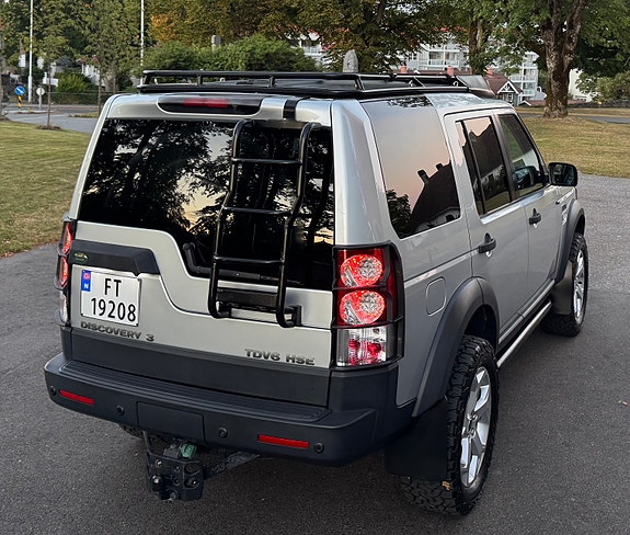 Land Rover Discovery 3 11 of 30