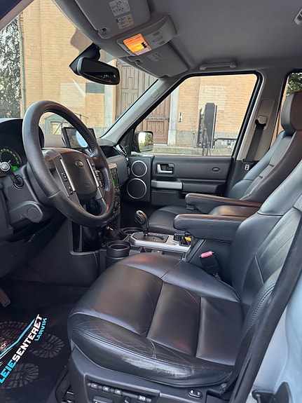 Land Rover Discovery 3 22 of 30