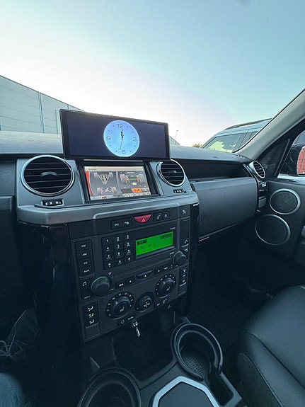 Land Rover Discovery 3 27 of 30