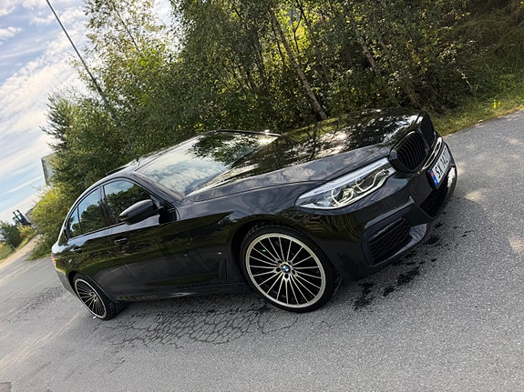 BMW 530e 13 of 30