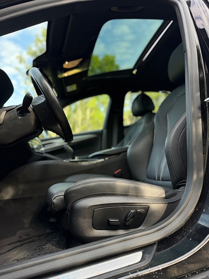 BMW 530e 25 of 30
