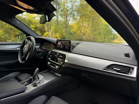BMW 530e 21 of 30