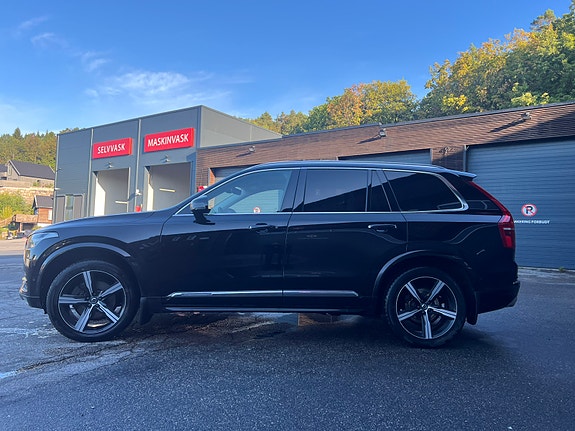 Volvo XC90 6 of 14