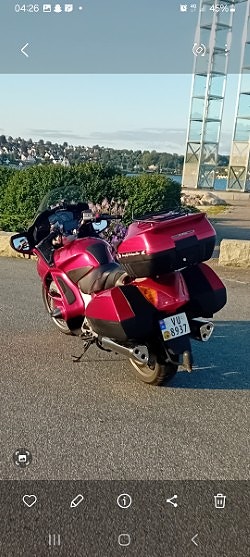 Honda ST 1300 Pan European 7 of 10