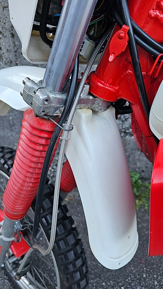 Yamaha XT 350 17 of 26
