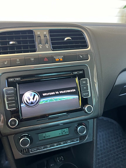 Volkswagen Polo 4 of 15