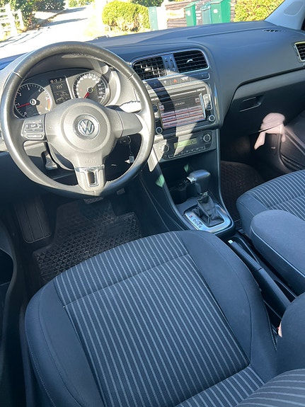 Volkswagen Polo 13 of 15